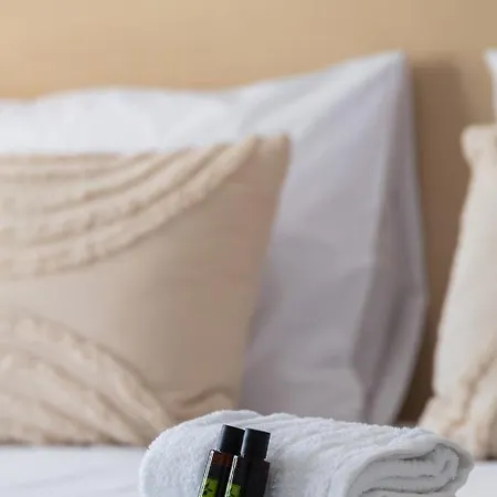 Konstantinos Seaside View * Nikiana