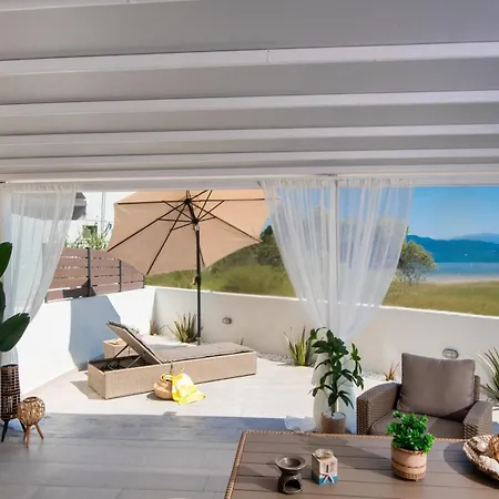 דירה Konstantinos Seaside View ניקיאנה